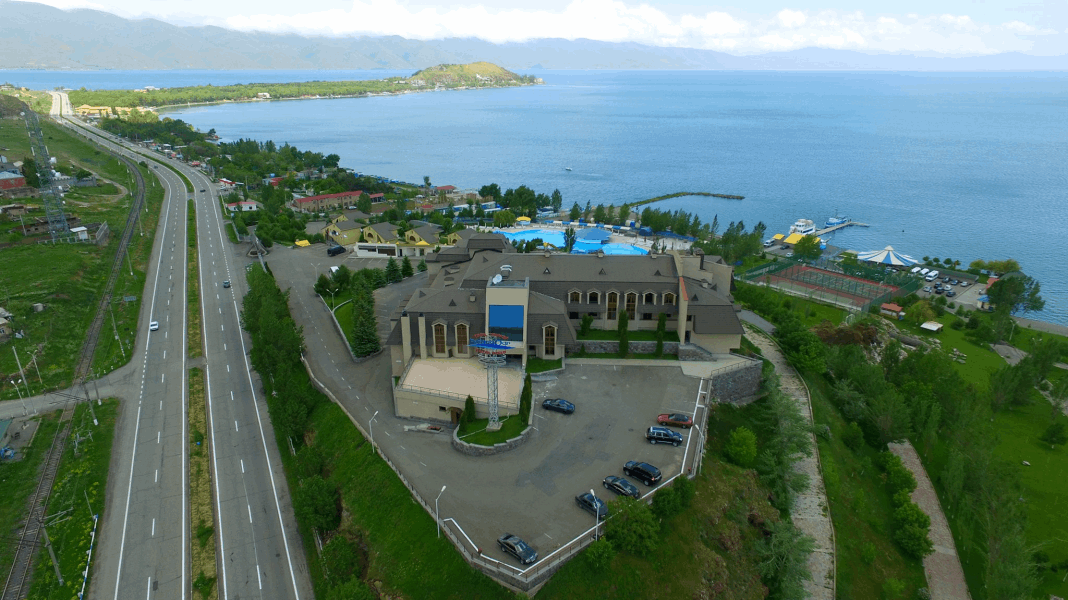 HOTELS IN REGIONS SEVAN, ``HARSNAQAR `` HOTEL COMPLEX